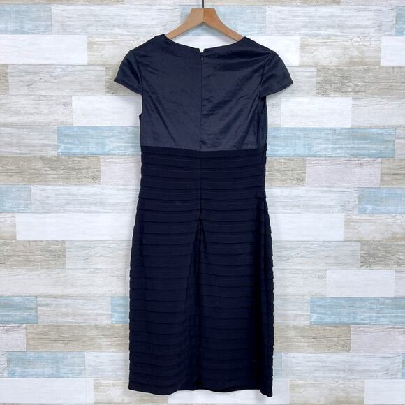 Adrianna Papell Shutter Pleat Sheath Dress Black Short Sleeve Evening Womens 8 - Picture 3 of 7